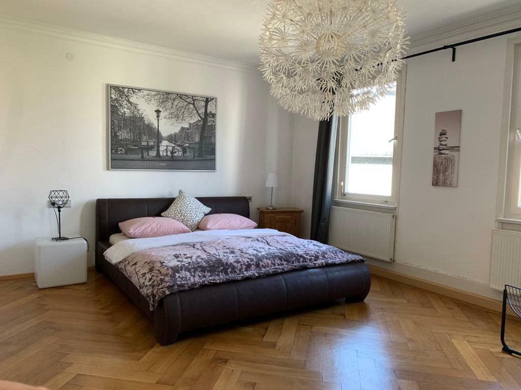 Deluxe Business City Apartments Metzingen Villa Landenberger Ngoại thất bức ảnh